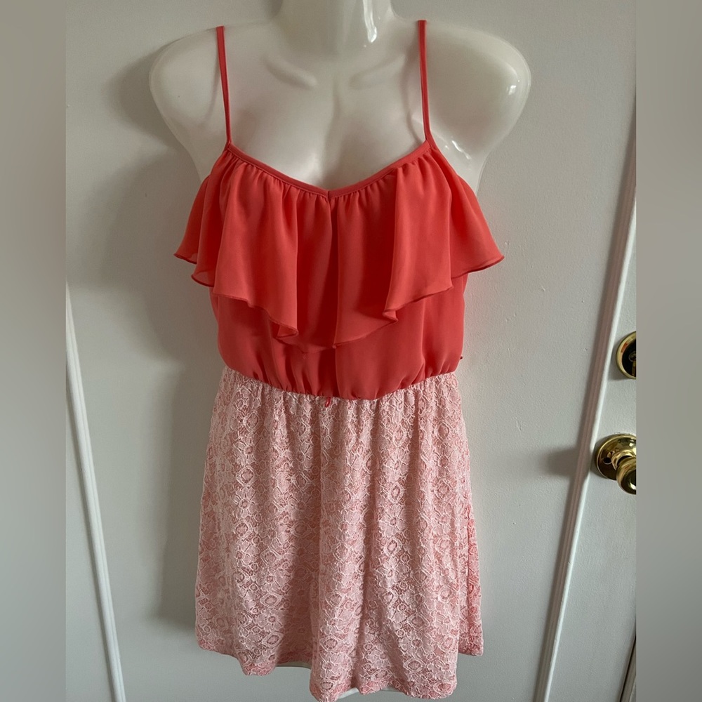 Cute v neck lace dress